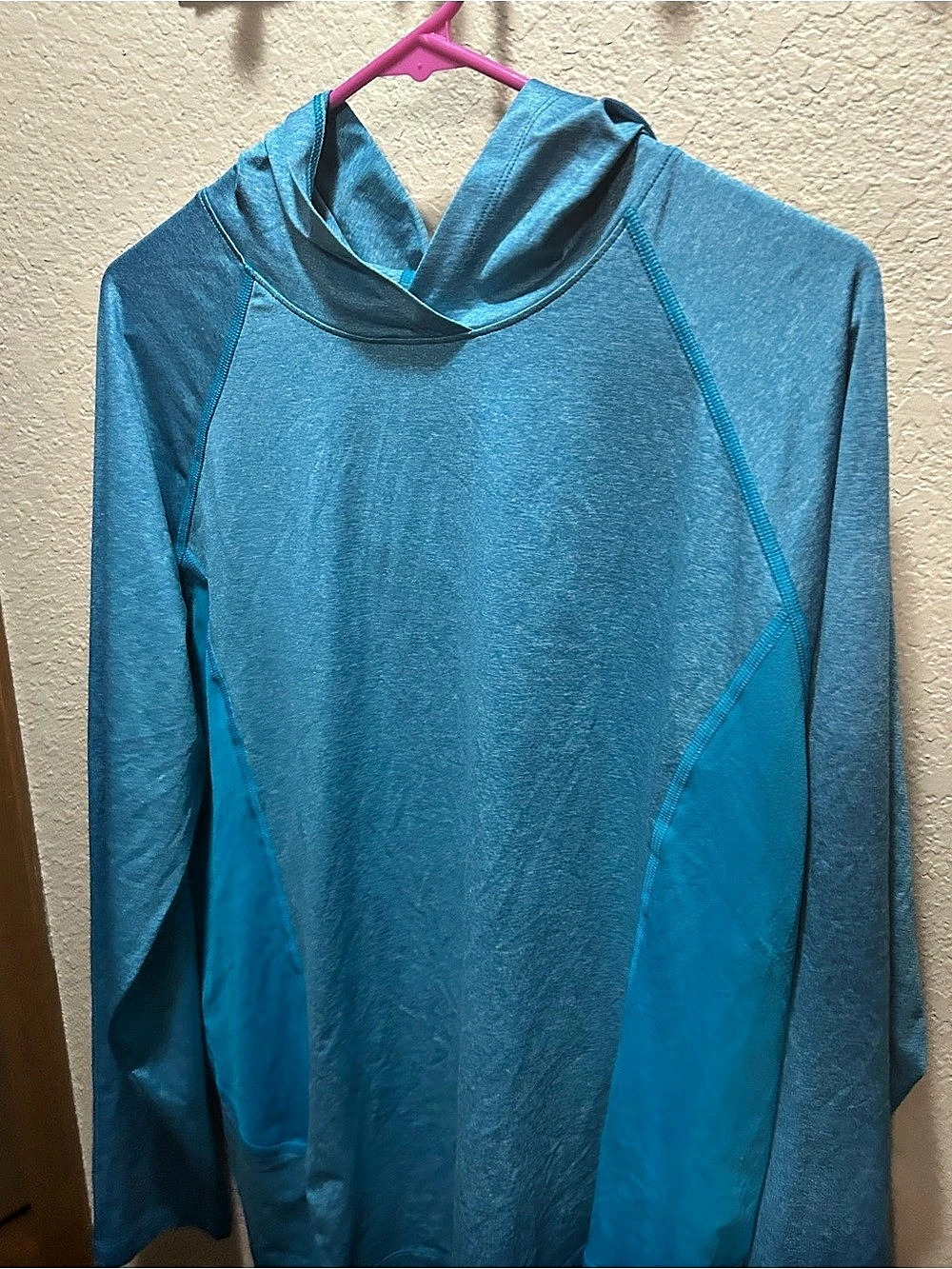 Under Armour Blue Athletic Hoodie Size Extra Large